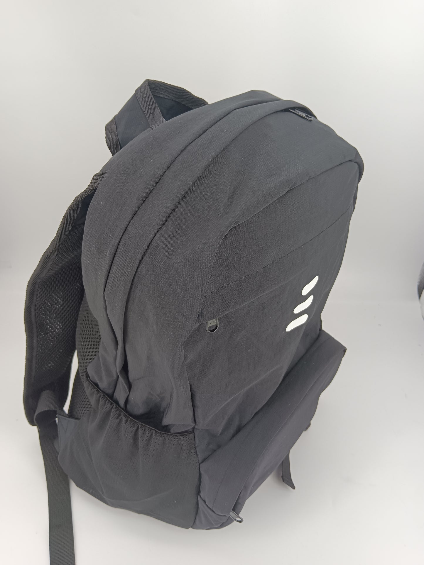 freeeely Waterproof Packable Backpack
